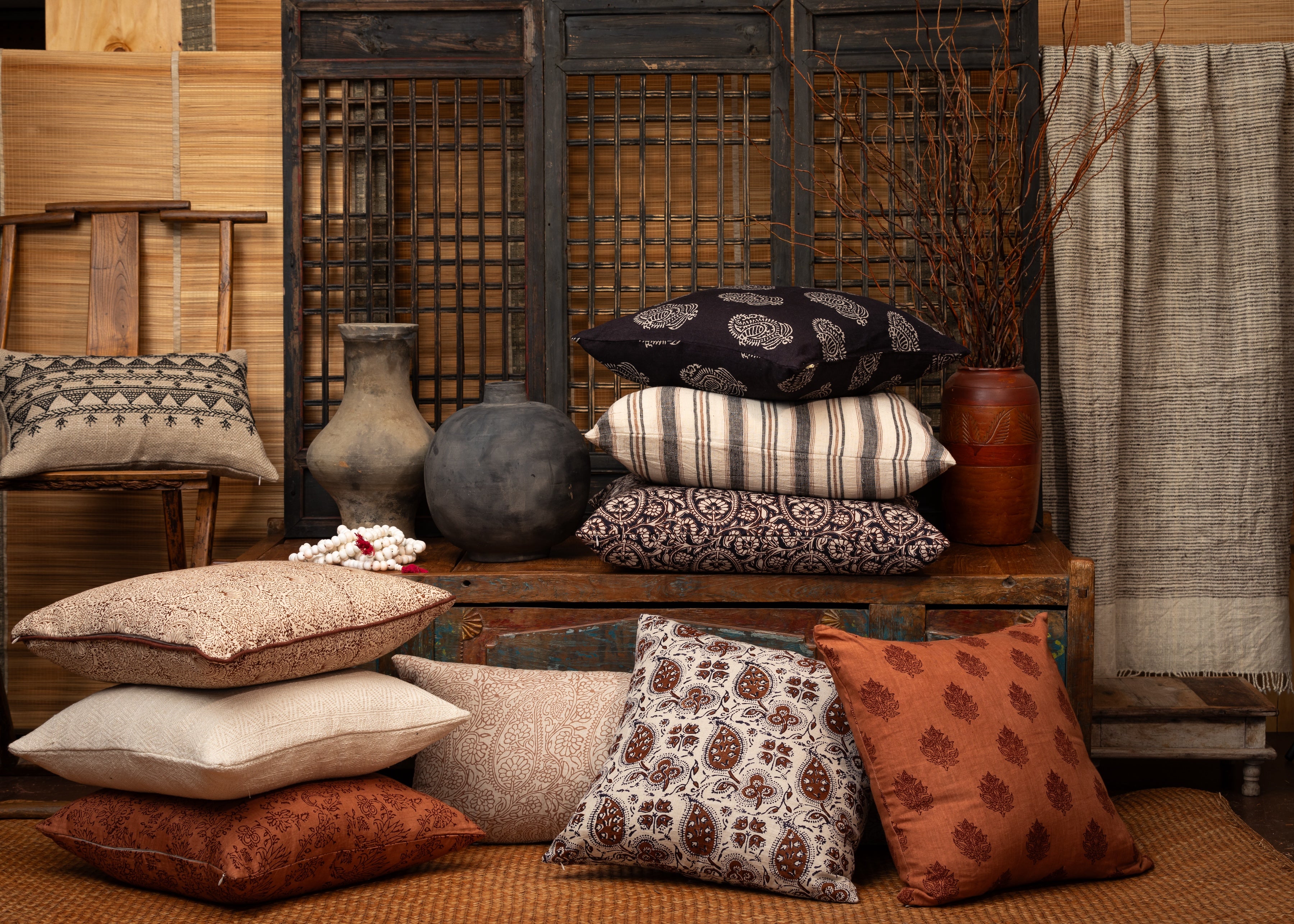 Rann Charcoal/Cinnamon Decorative Pillow Cover