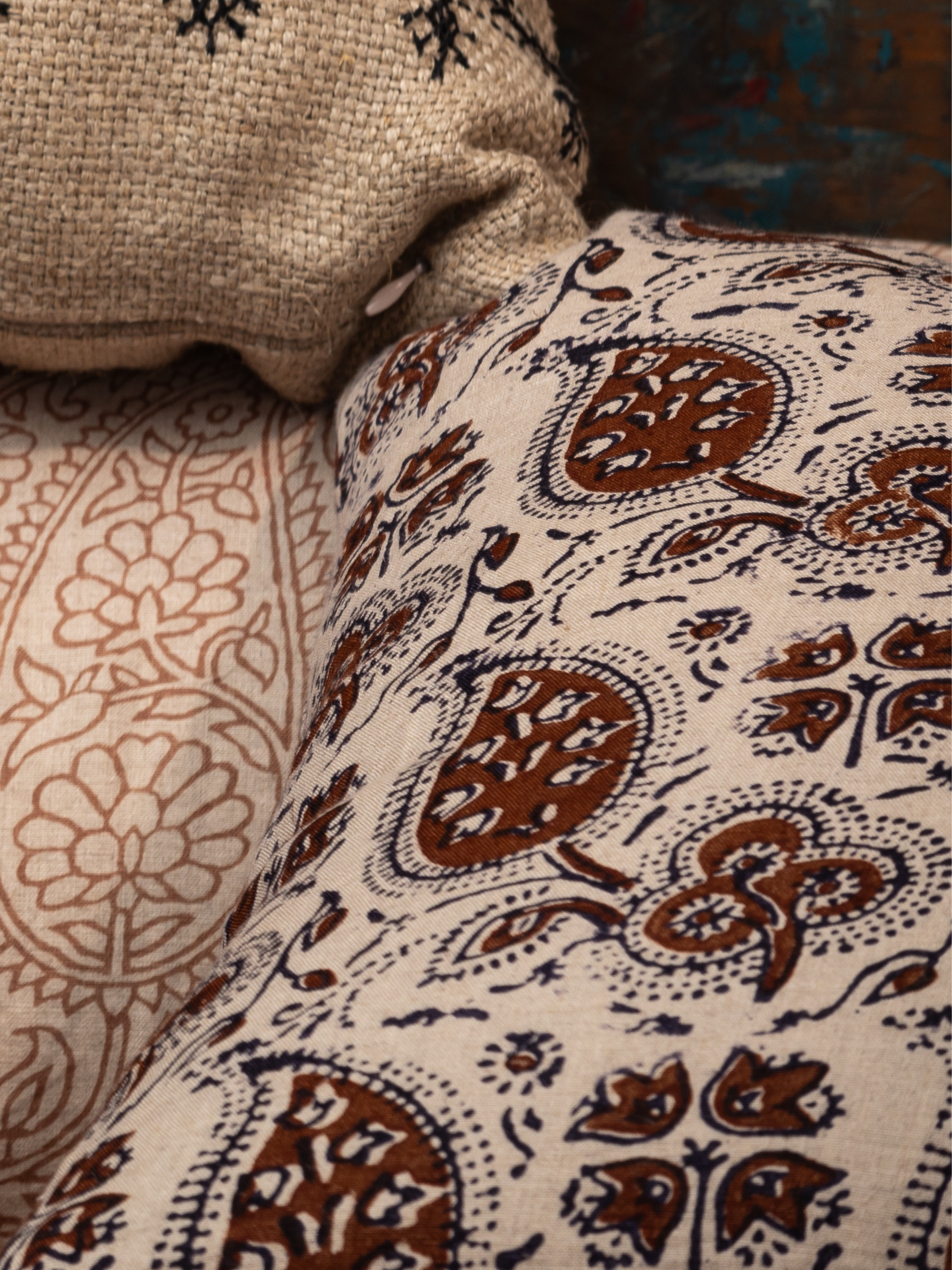 Betel Leaf Charcoal/Cinnamon Petit Lumbar Pillow Cover
